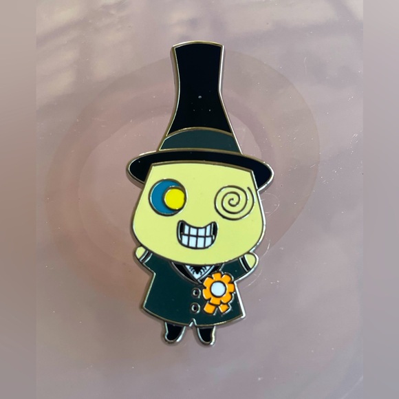Disney Mayer Pin - NEW - Nightmare Before Christmas Mystery Pin - Picture 1 of 3